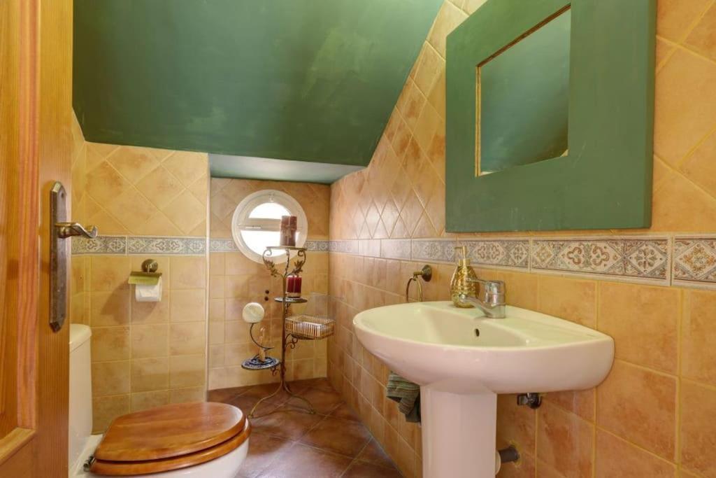 Traditional Spanish Near Puerto Banus * Marbella