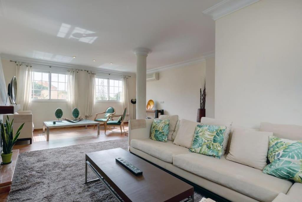 Villa Traditional Spanish Near Puerto Banus Marbella