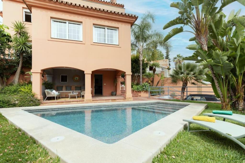 Traditional Spanish Near Puerto Banus Villa Marbella